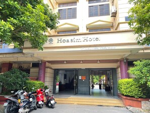 Front of property - Hoa Sim Hotel LS - by BAY LUXURY (Lang Son)