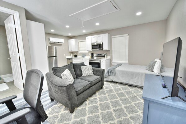 1 chambre, bureau, Wi-Fi gratuit, draps fournis