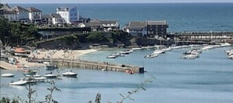 Newquay Haven caravan 42x14 with Ocean Views