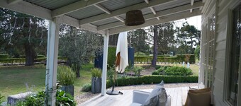 Luxury farm stay just 12 minutes from Braidwood
