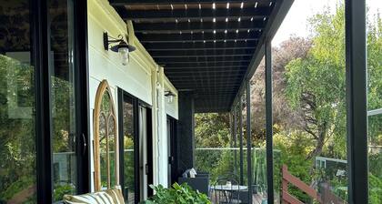 Incredible mountain & sea views
- 2 Bedrooms apartment (ground floor)