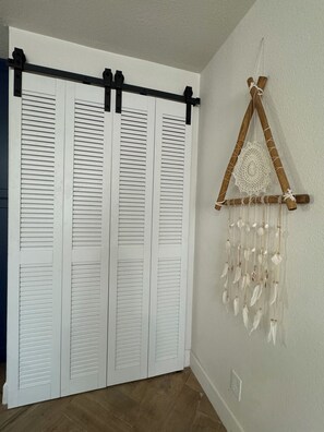 Interior - Charming 3-bedroom cottage in fantastic Las Vegas with Pool (Las Vegas)