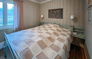WiFi (無料)