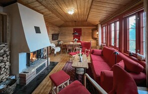 Fernseher, Kamin
