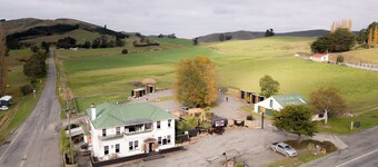 Weka Pass Cottages 4 by Tiny Away