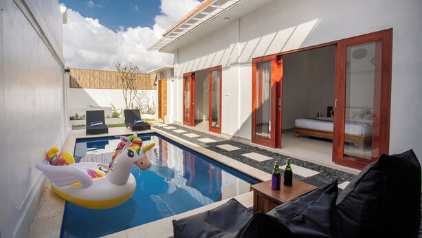 2 Bedroom with Private Pool