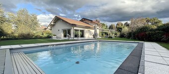 Superb villa on Lake Leman