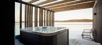 Stay North - Joiku Flagship