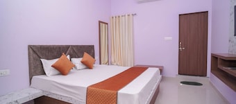 Hotel Pushpa Inn