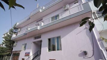 Façade de l’hébergement