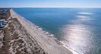 Gorgeous 3 BR Oceanwalk Condo - Pool Onsite - Steps From Beach & Shops - Elevator