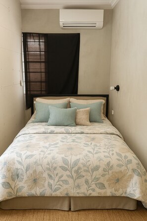 基本雙人房 | 隔音、免費 Wi-Fi