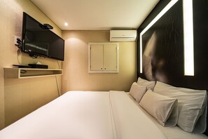 Deluxe Double Room | Laptop workspace, free WiFi - Hotel INN Seoul (Seoul)