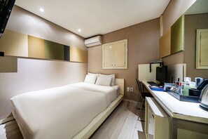 Standard Double Room | Laptop workspace, free WiFi, bed sheets - Hotel INN Seoul (Seoul)