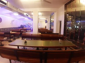Restaurant - Kenwood Resort (Kasauli)