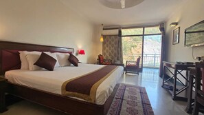 Royal Suite | Free WiFi - Kenwood Resort (Kasauli)