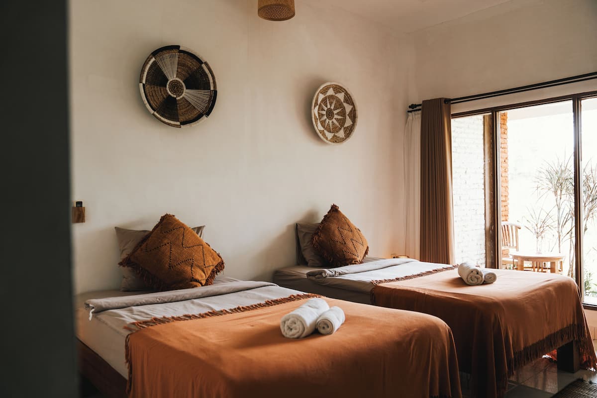 Cabine Room 12 | Wi-Fi de cortesia