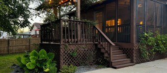 Cozy Getaway East of Nashville