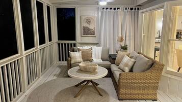 Smart TV, fireplace, printers