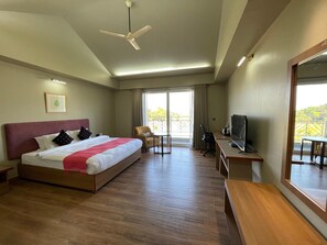 Premium Double Room, Balcony, Pool View - Foxtail Orchid (Bokakhat)