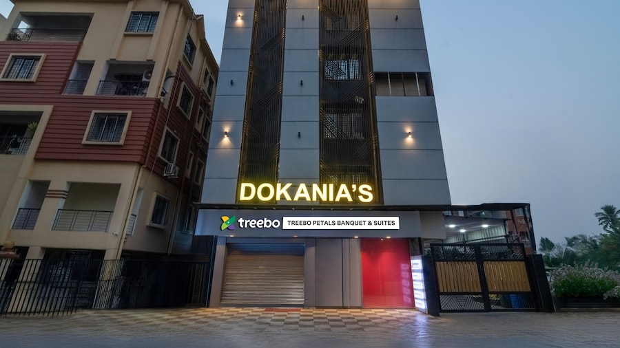 Treebo Petals Suites & Banquet - New Town