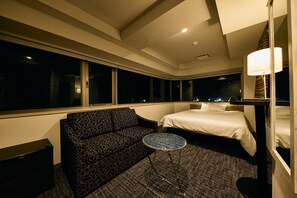 Minibar, soundproofing, free WiFi, bed sheets - Kyoto Guesthouse HIVE - Hostel (Kyoto)