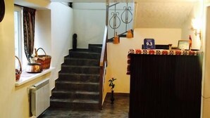 Front of property - Zanger Goris (Goris)
