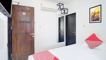 Hochwertige Bettwaren, laptopgeeigneter Arbeitsplatz, kostenloses WLAN