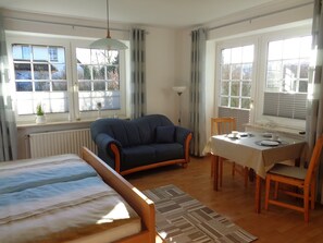 1 Schlafzimmer, Bügeleisen/Bügelbrett, kostenloses WLAN, Bettwäsche