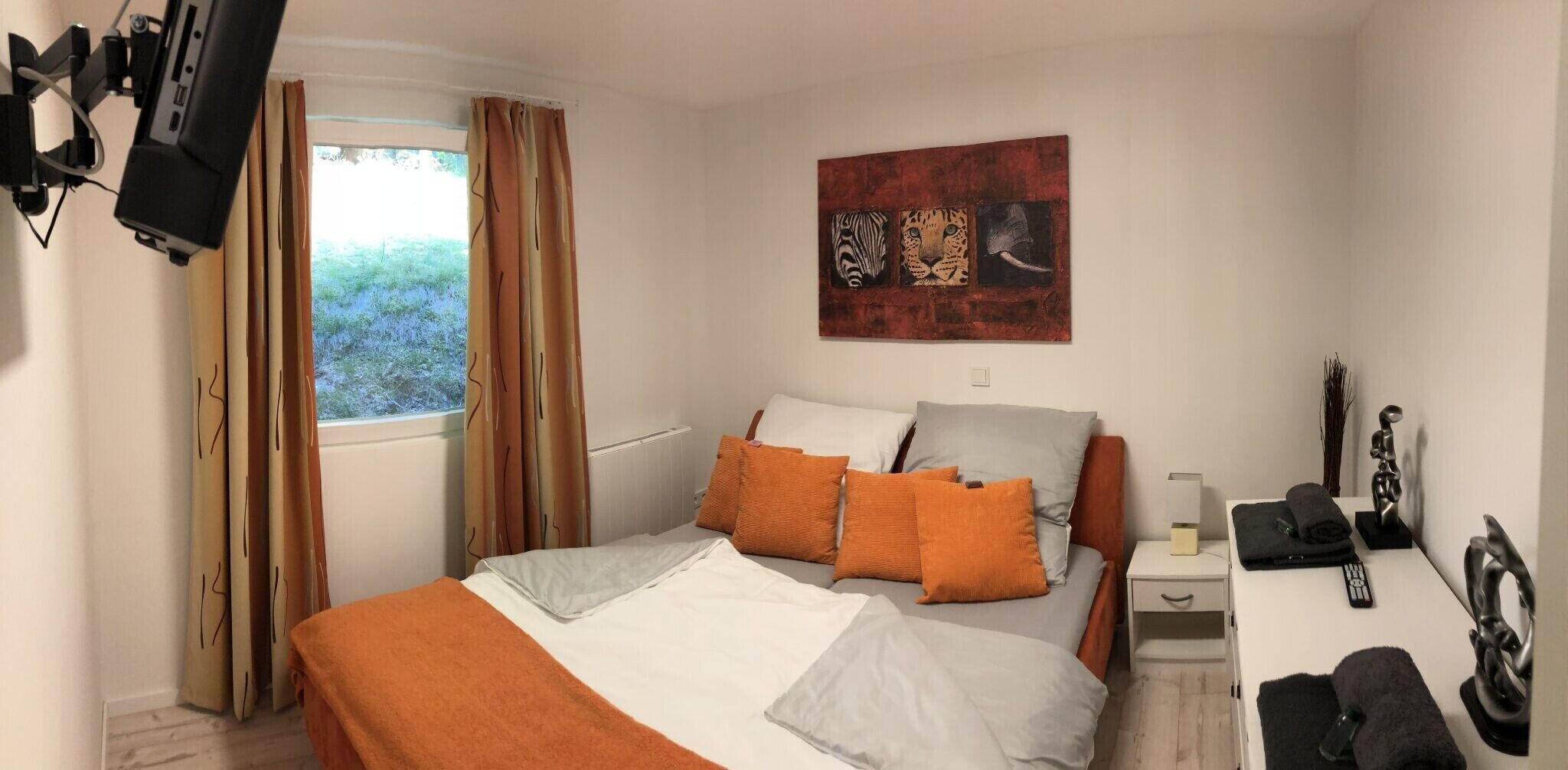 2 Schlafzimmer, Bügeleisen/Bügelbrett, kostenloses WLAN