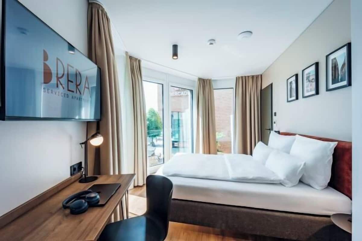 1 bedroom, soundproofing, free WiFi, bed sheets