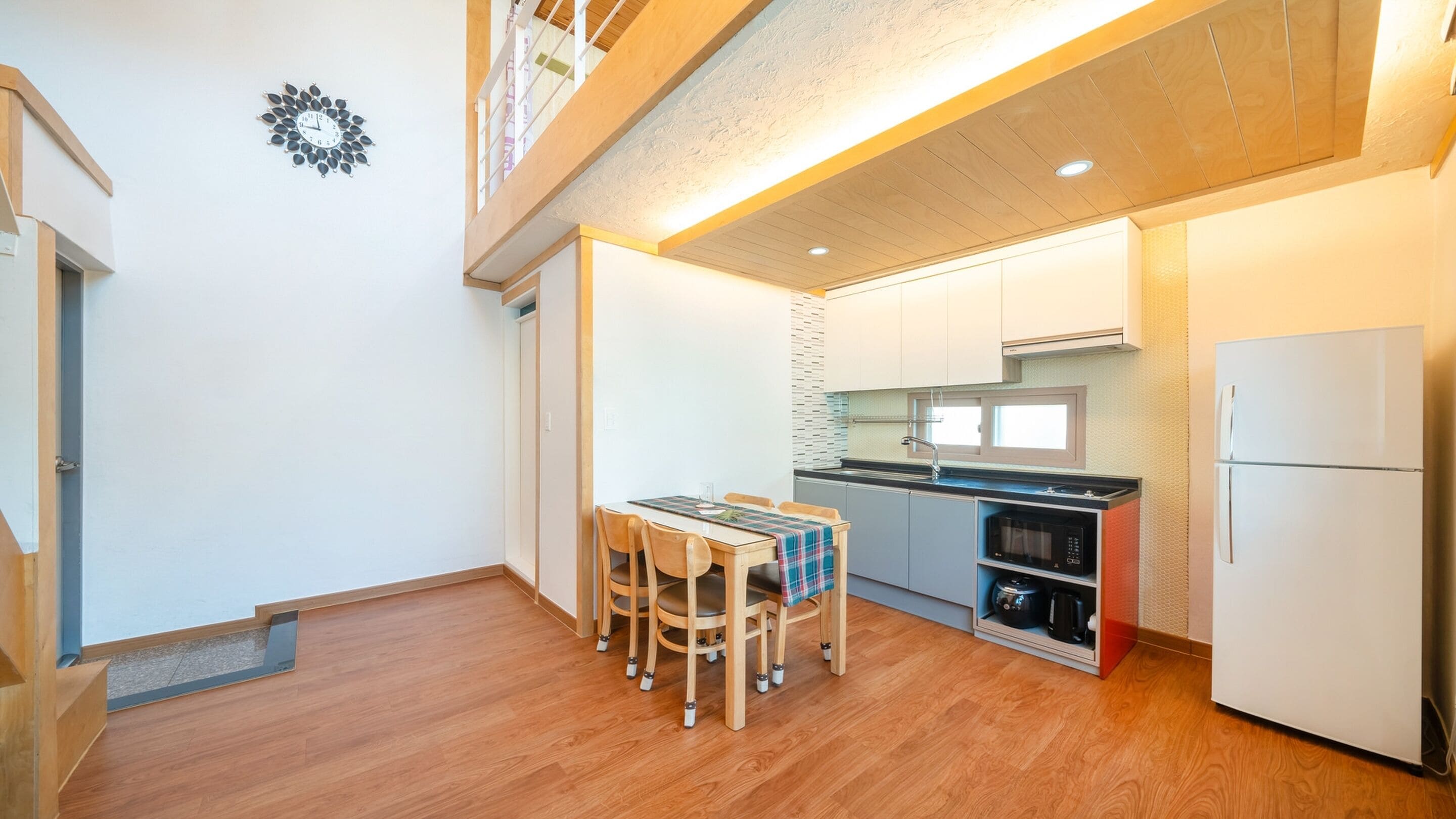 基础客房, 1 间卧室 (Lavender(Duplex/Spa)) | 1 多间卧室、免费 WiFi
