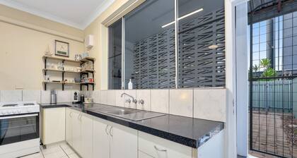 Bright Retreat in Rapid Greek