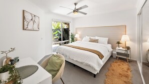 4 室のベッドルーム、アイロン / アイロン台、WiFi、ベッドシーツ