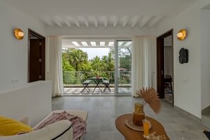 3 bedrooms - Casa Alora -3br w Private Pool Near Goa s Hotspots (Siolim)