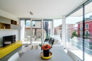 Living area - Flat Iron Apartments  (Lugano)
