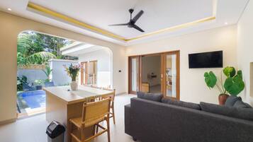 Villa, 2 Bedrooms, Pool View | Private kitchen