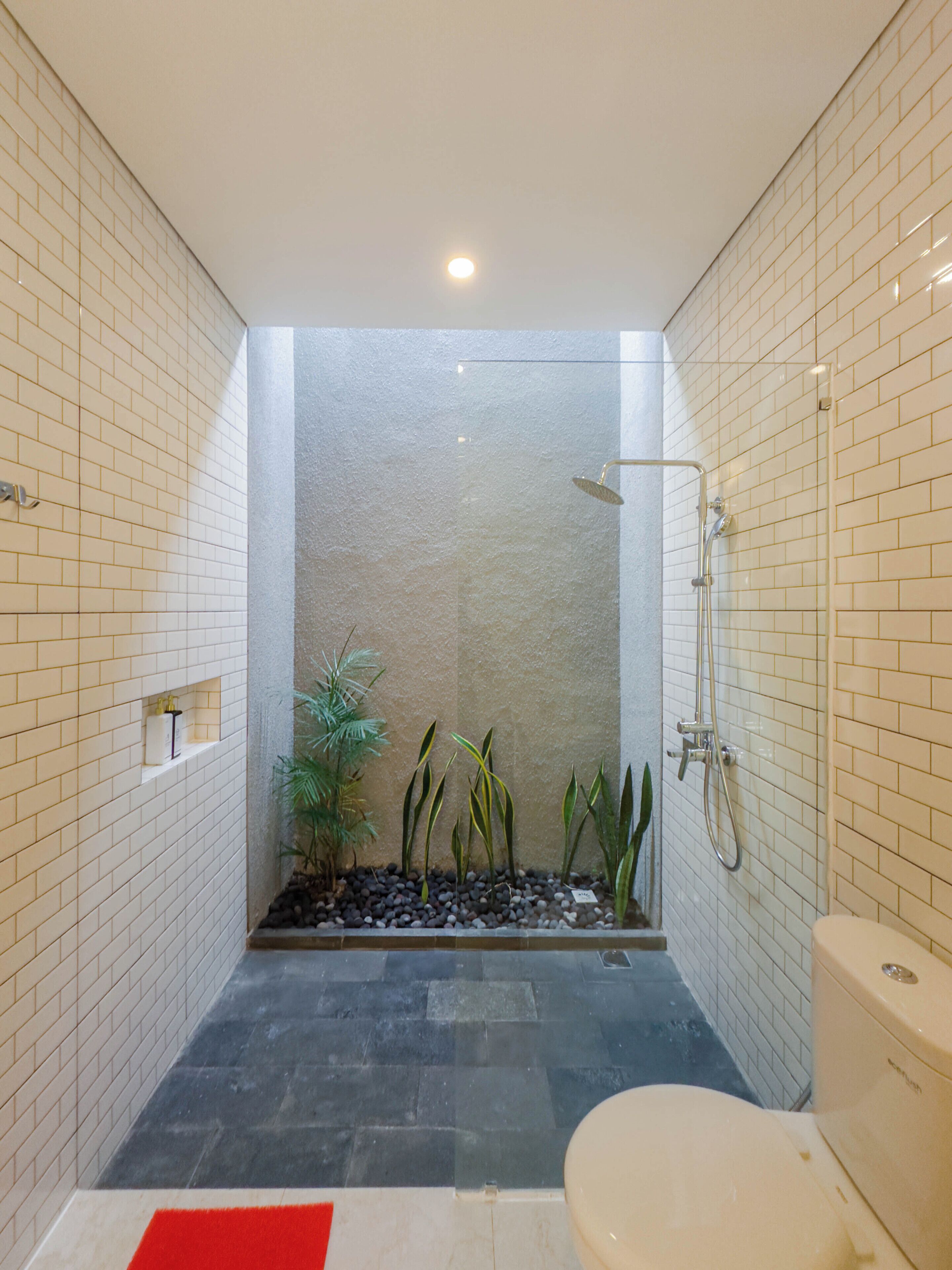 Vila, 2 quartos, vista para a piscina | Banheiro | Chuveiro, produtos de toalete grátis, toalhas de banho, sabonete