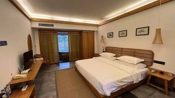 Superior-Einzelzimmer, Hügelblick | 2 Schlafzimmer, Zimmersafe, Verdunkelungsvorhänge, Bügeleisen/Bügelbrett