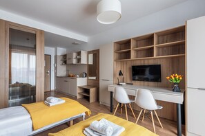 Chambre Confort avec lits jumeaux | Bureau, espace de travail pour ordinateur portable, Wi-Fi gratuit