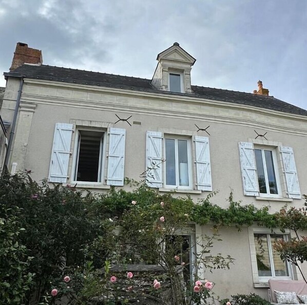 Overnatningsstedets facade