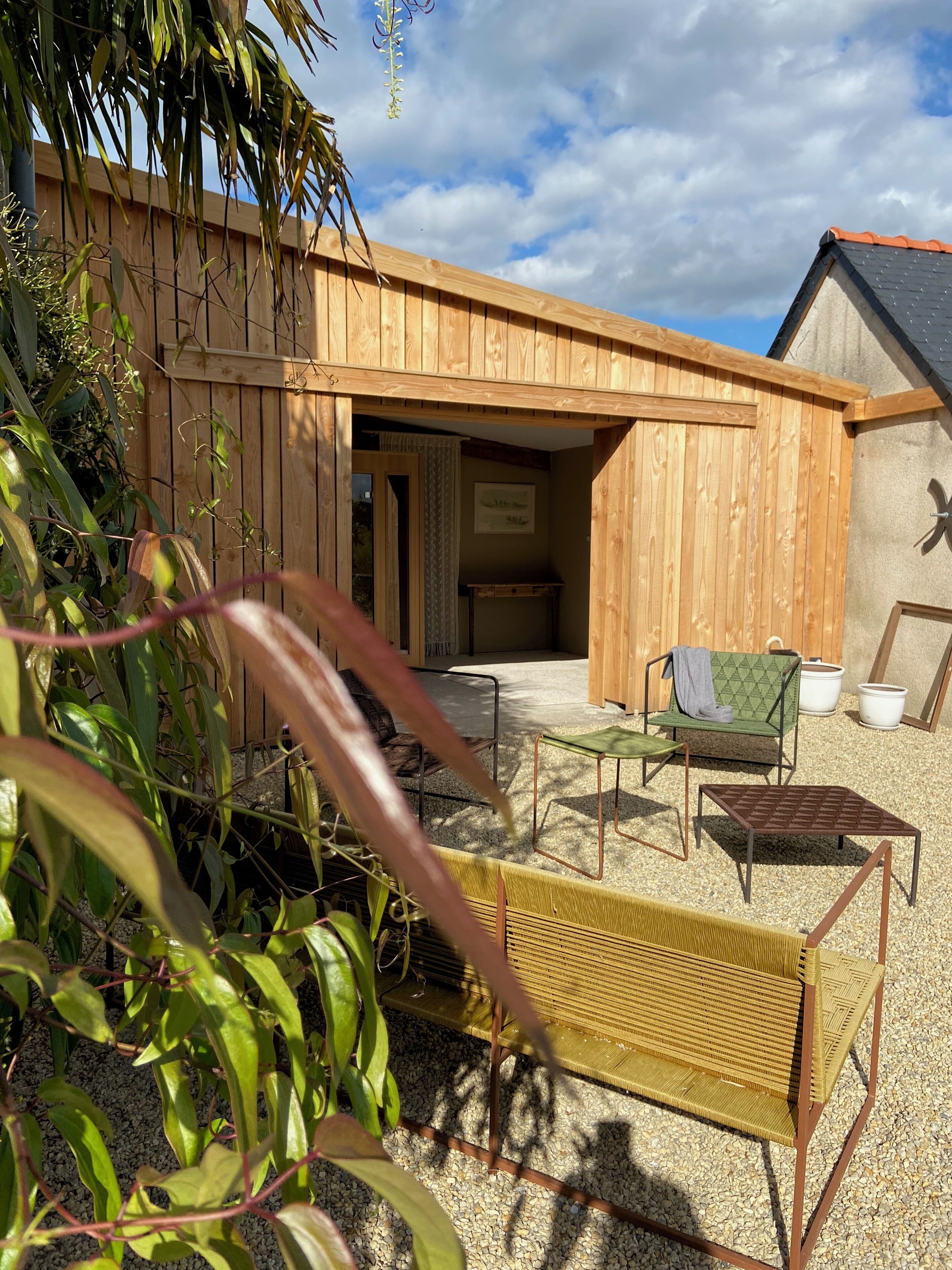 Sauna, deep-tissue massages, massages