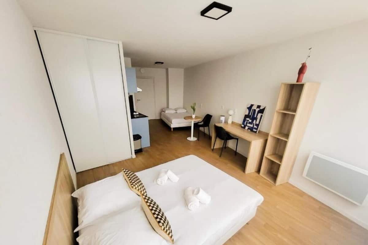 Studio, Multiple Beds | 1 bedroom, free WiFi