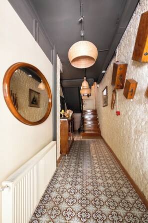Reception - Level Suites (Istanbul)