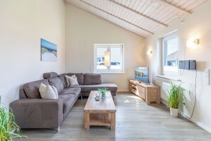 TV - Vacation home "Seerose" in Dagebüll for up to 2 persons (Dagebüll)