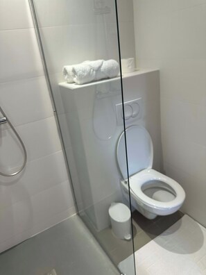 Shower, towels - Un moment de détente (Cayenne)