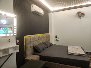 1 habitación, wifi y ropa de cama