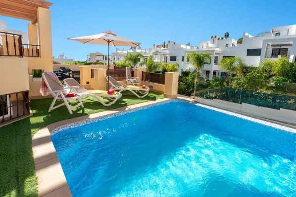 Villa | 3 bedrooms - Casa Eva in Nerja With 3 Bedrooms and 3 Bathrooms (Nerja)