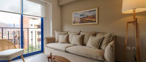 Televisio, työhuone