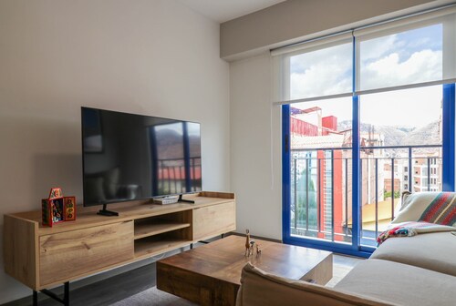 w* | Wonderful 2BR w/ Perfect Balcony in Cusco